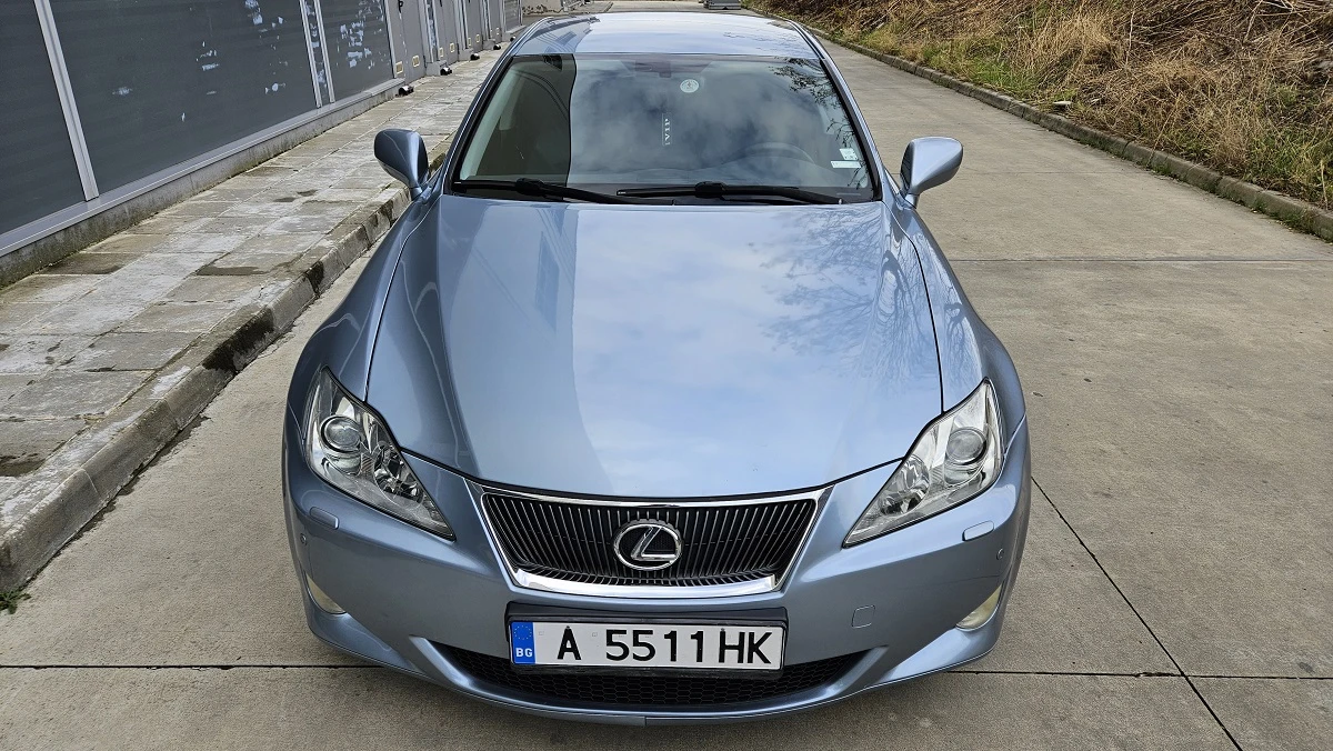 Lexus IS 250 2.5 - изображение 8