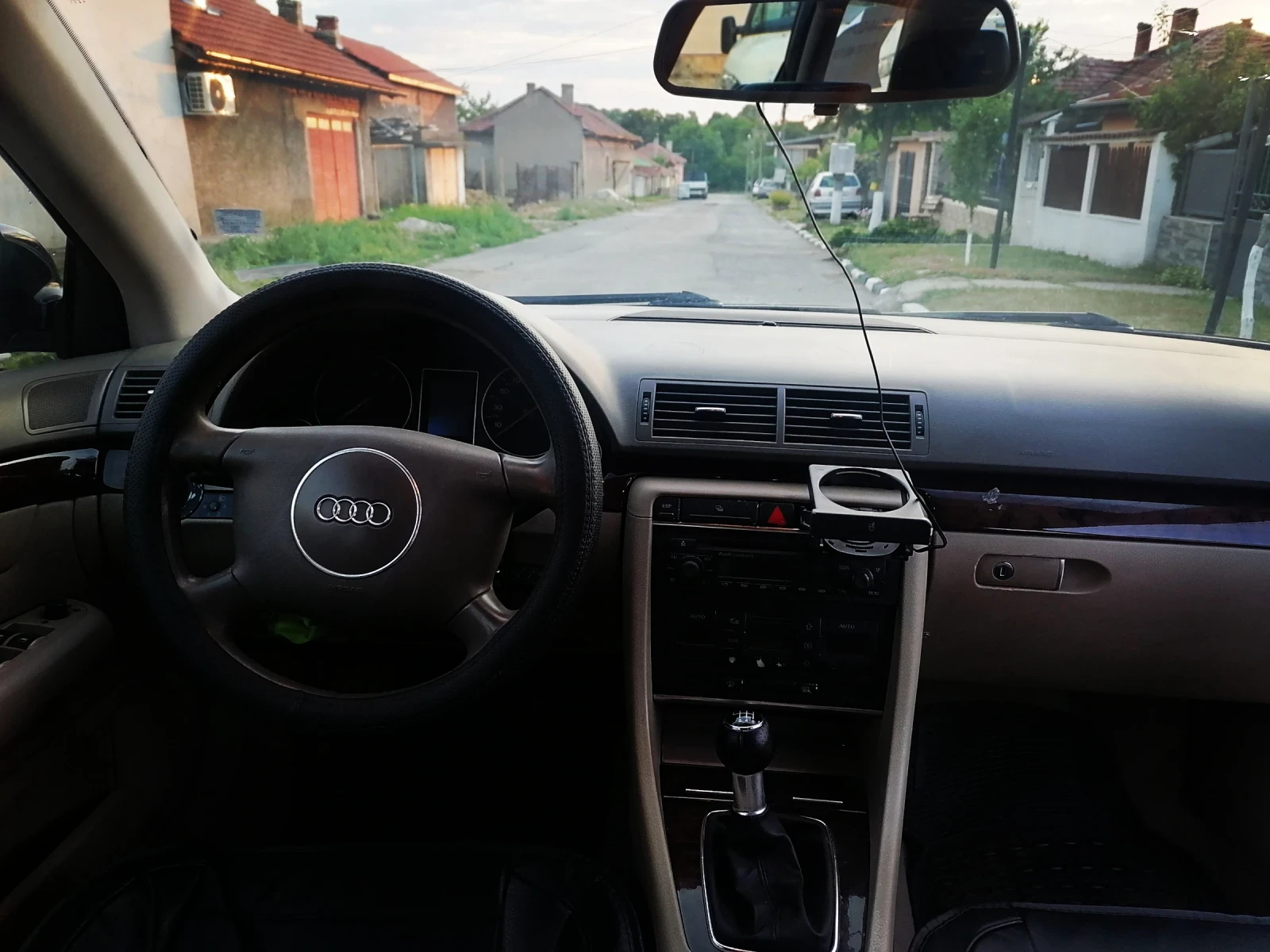 Audi A4 1.9 TDI - изображение 8