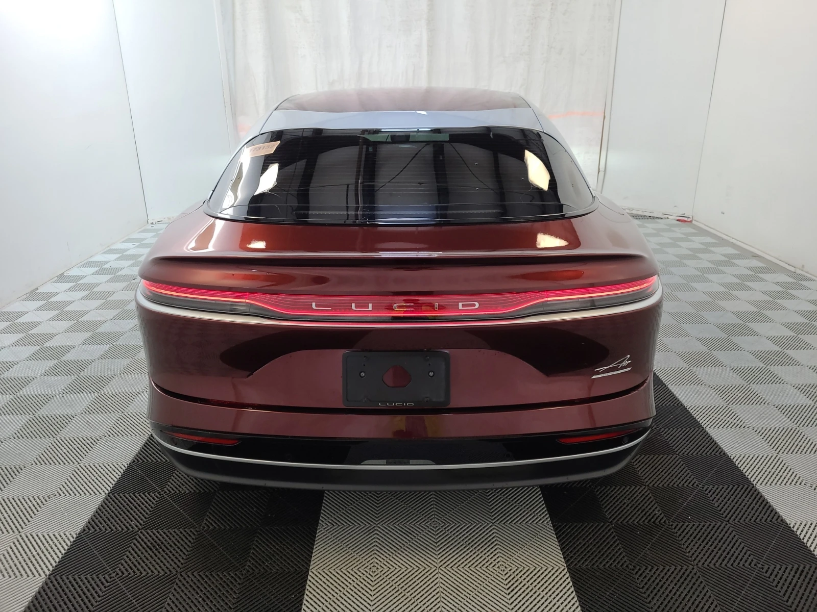 Lucid Air Grand Touring  - изображение 6