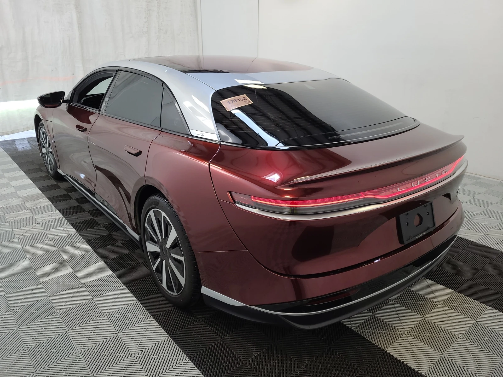Lucid Air Grand Touring  - изображение 4
