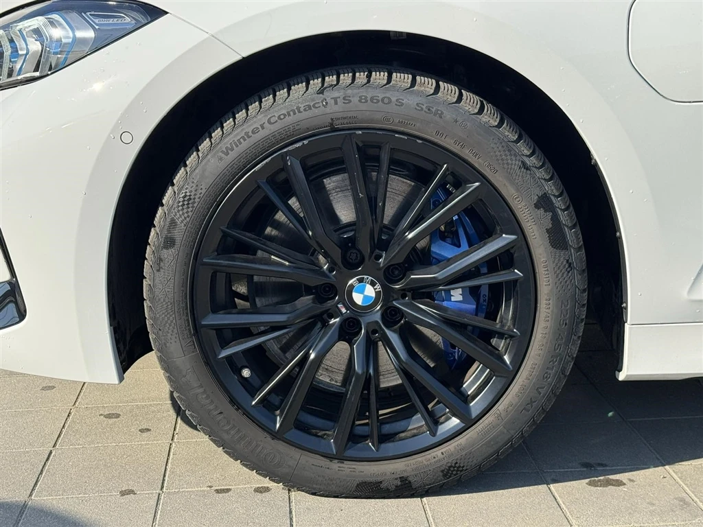 BMW 330 xDrive Туринг - изображение 5