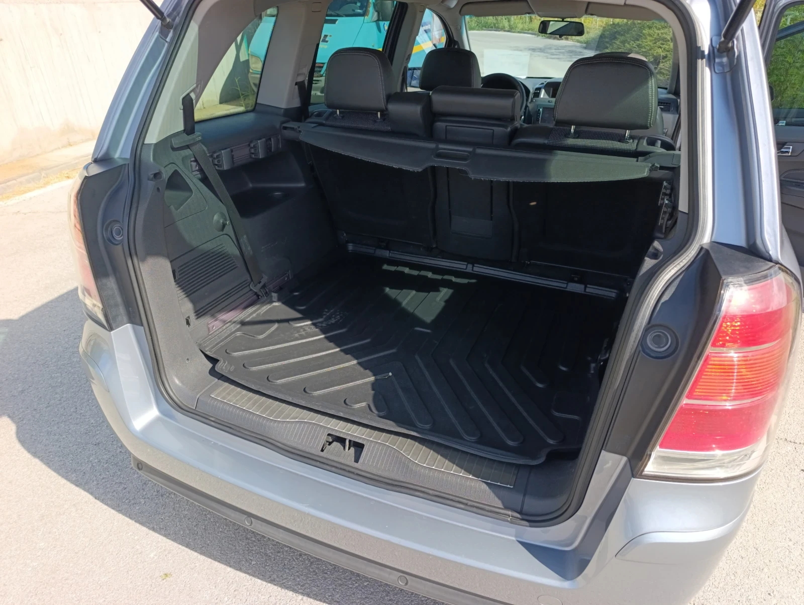 Opel Zafira  - изображение 2