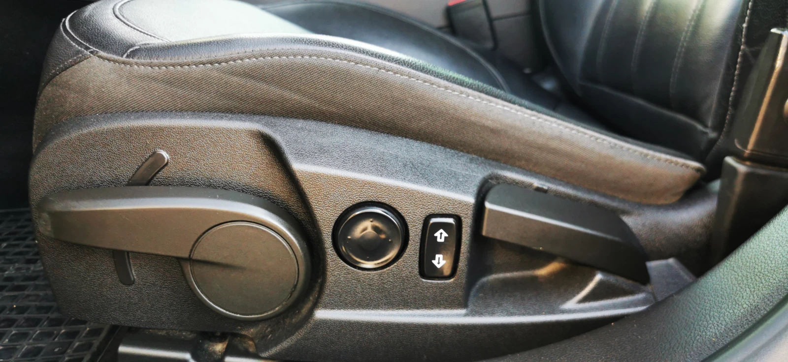 Opel Insignia Sports Tourer 2.8 V6 Turbo (260 Hp) 4x4 Automatic - изображение 10