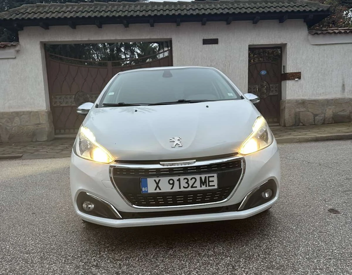 Peugeot 208 1.6BLUE HDI, LED | Mobile.bg   3