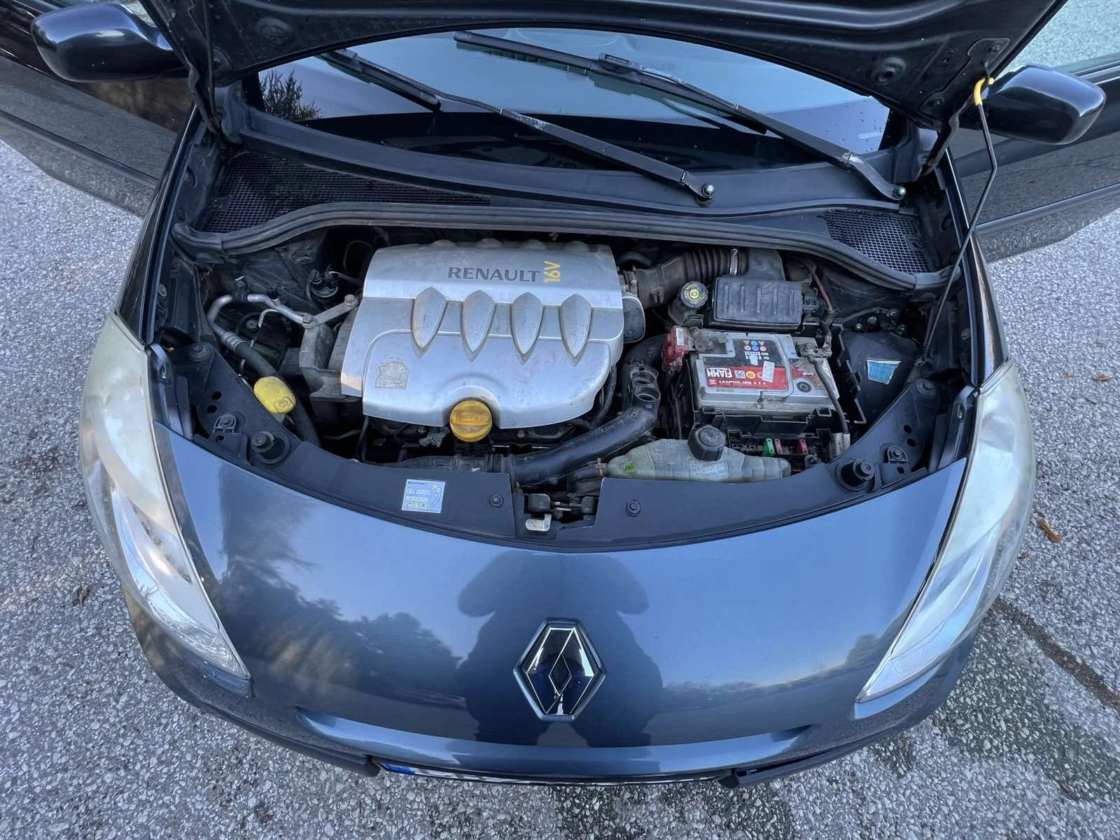 Renault Clio MkIII 1.6 | Mobile.bg � ����������� 11