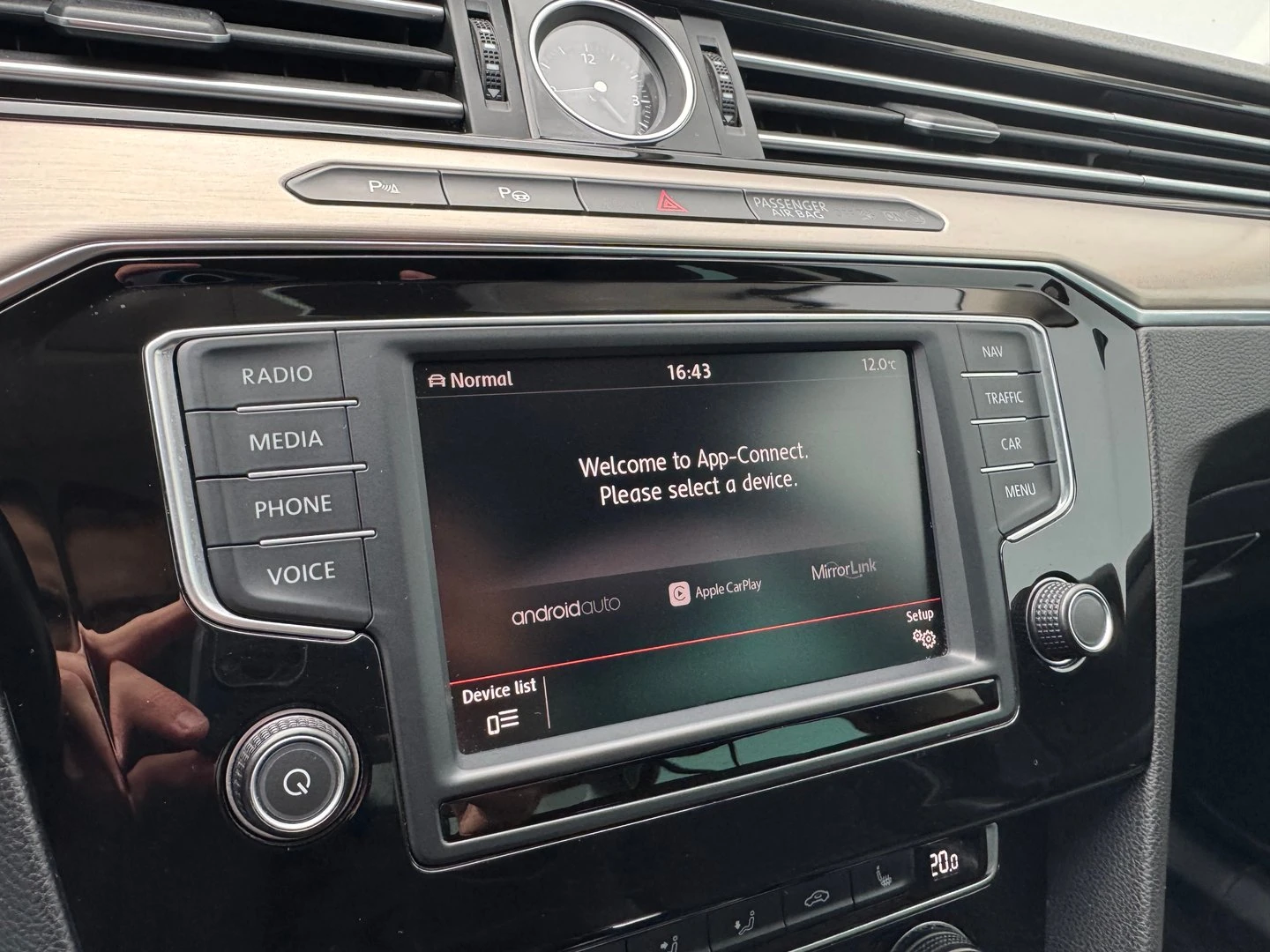 VW Passat Highline 1.8TSI BMT | Mobile.bg � ����������� 16