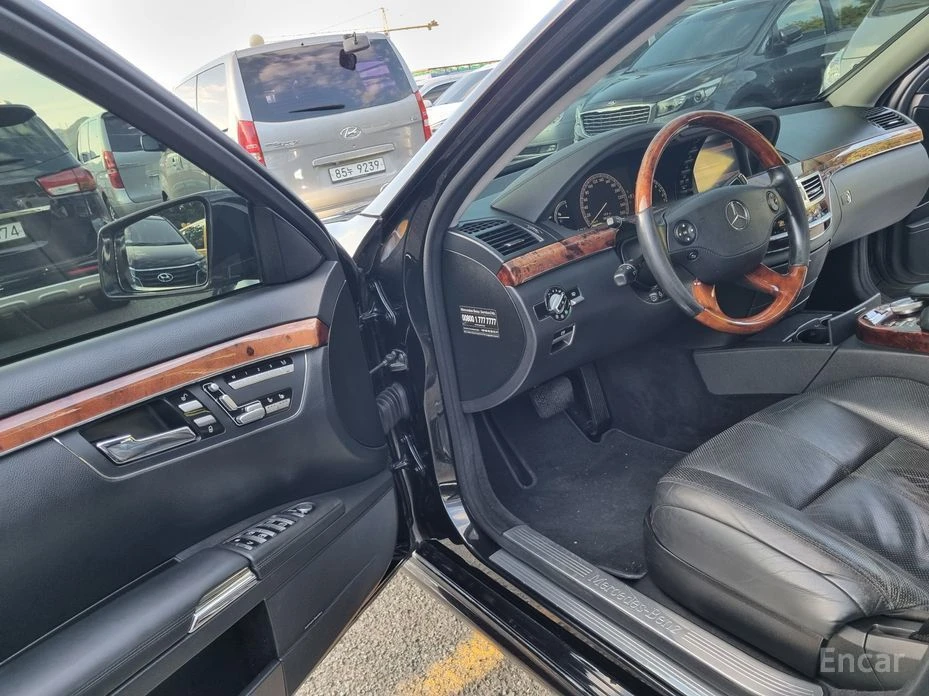 Mercedes-Benz S 500  - изображение 8