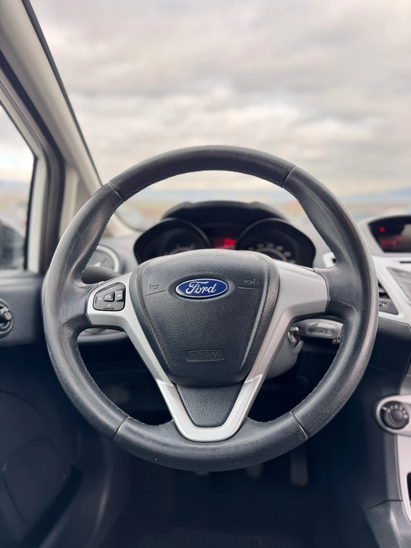 Ford Fiesta 1.3i EURO5B  | Mobile.bg � ����������� 13