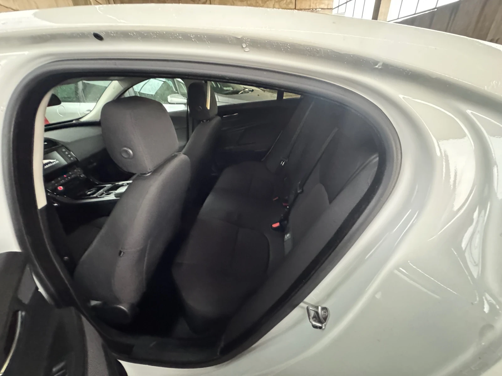 Jaguar XE | Mobile.bg � ����������� 6