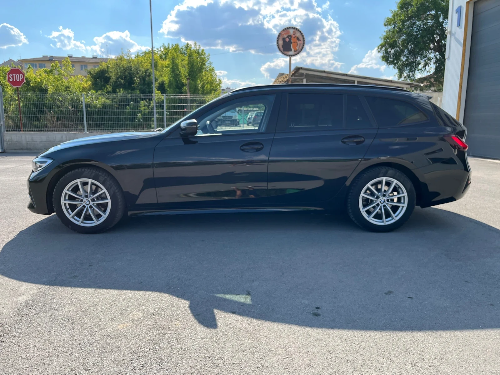 BMW 320 190КС. X-DRIVE - изображение 9