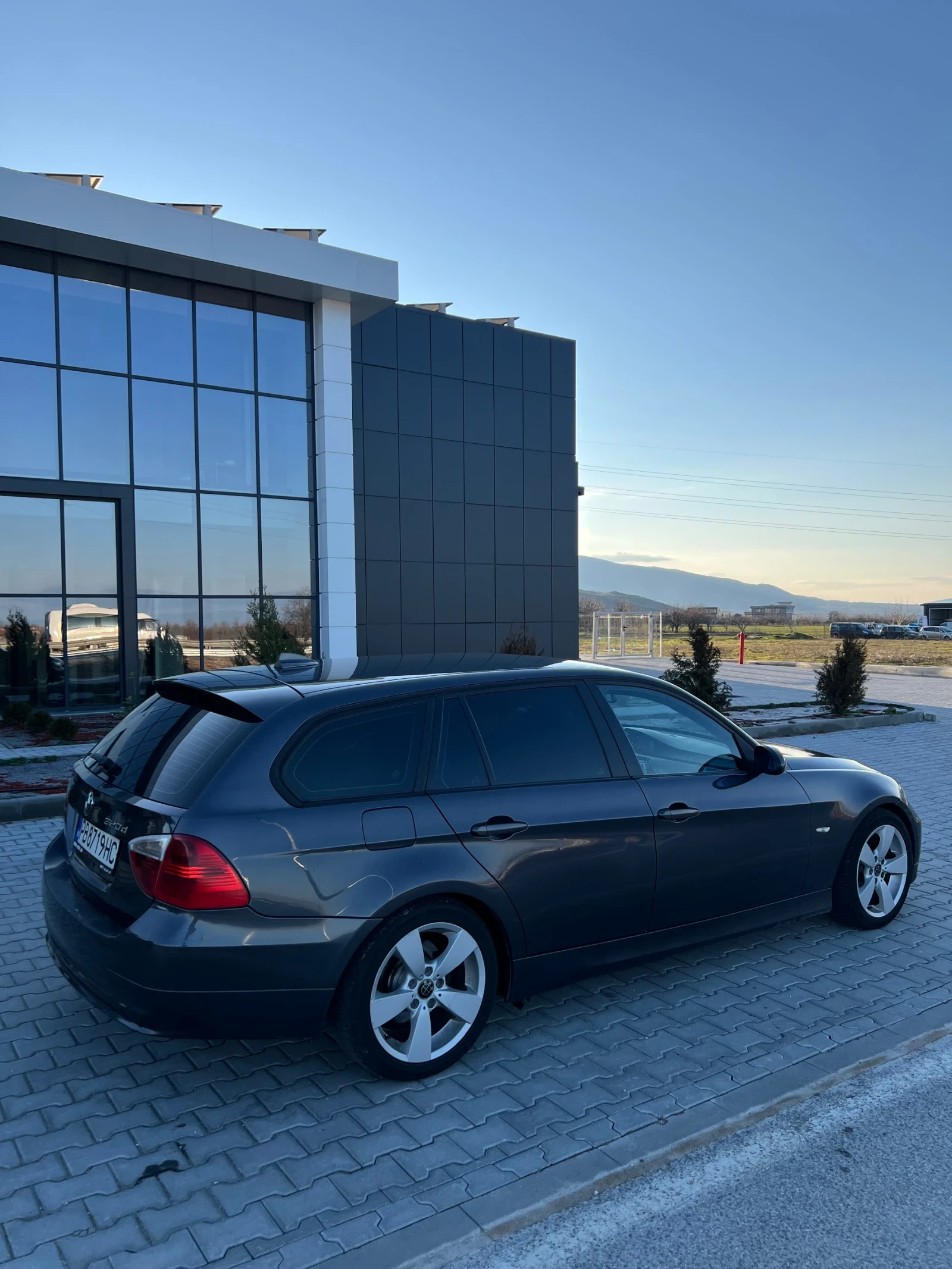 BMW 320 2.0D 163HP NAVI AUTOMATIC  | Mobile.bg � ����������� 5