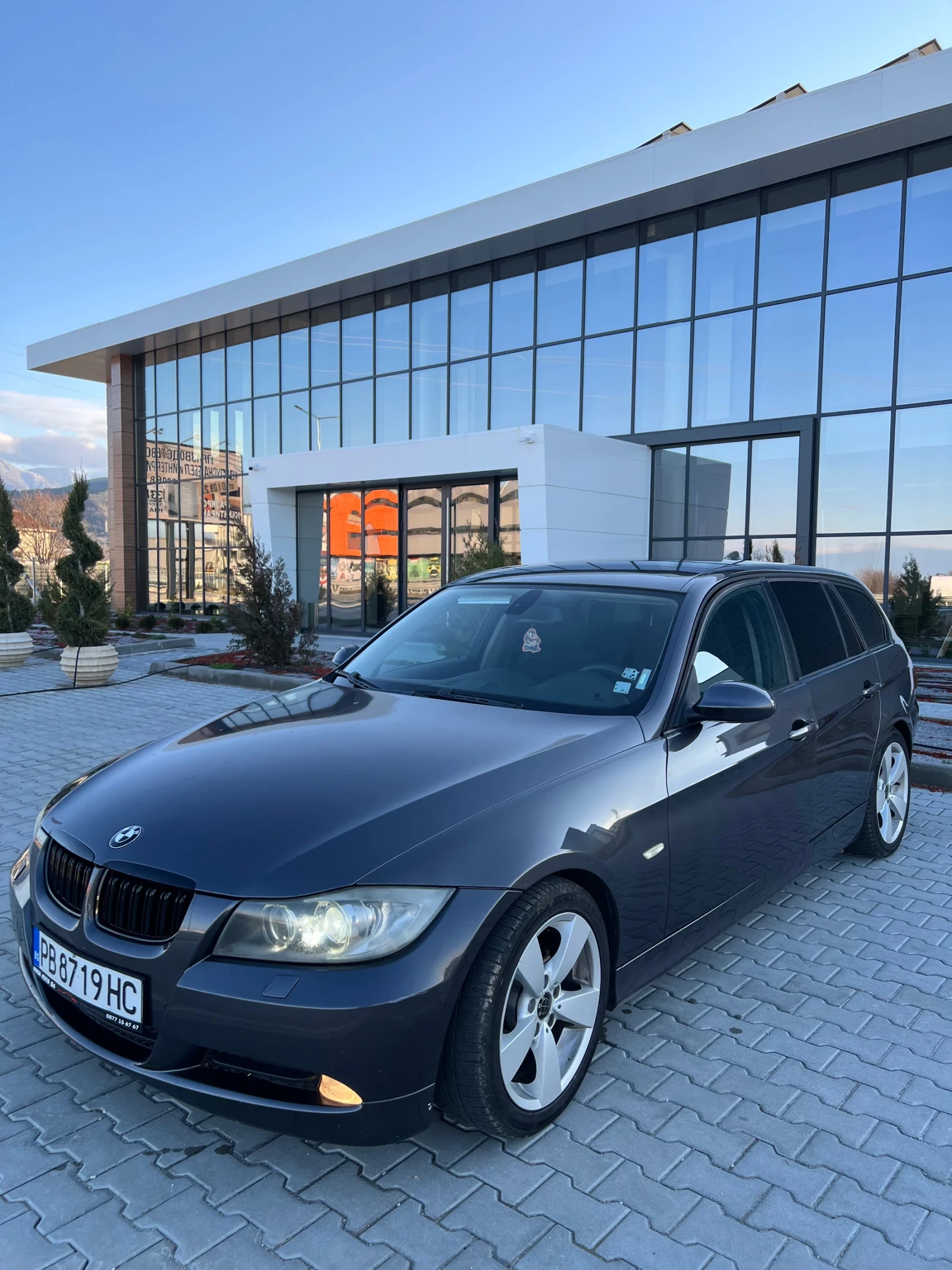 BMW 320 2.0D 163HP NAVI AUTOMATIC  | Mobile.bg � ����������� 2