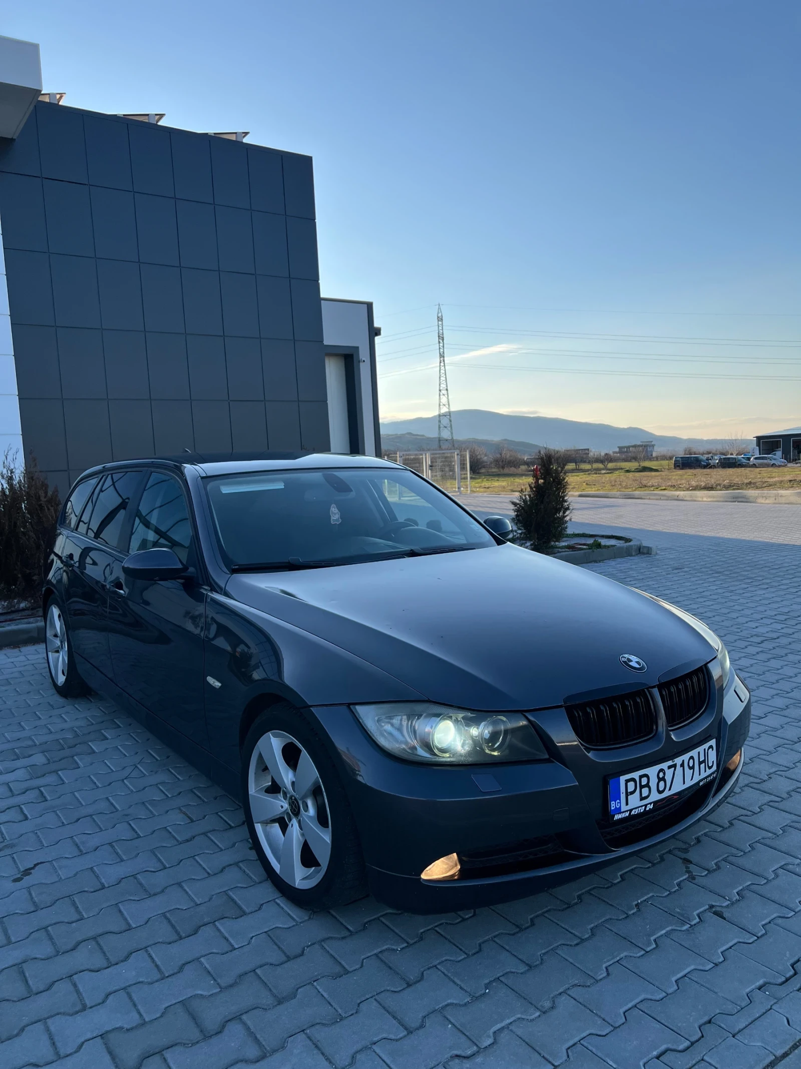 BMW 320 2.0D 163HP NAVI AUTOMATIC  | Mobile.bg � ����������� 1