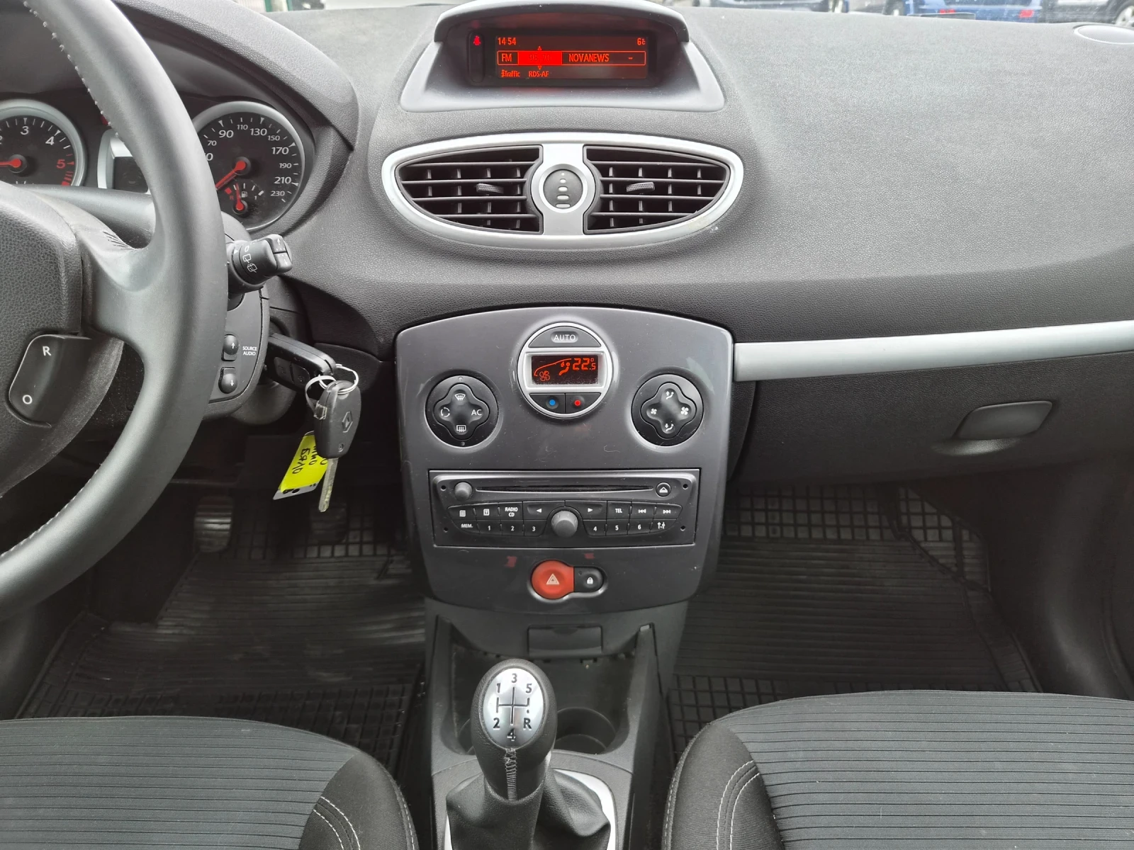 Renault Clio 1.5DCI 75�� EURO 5 | Mobile.bg � ����������� 12