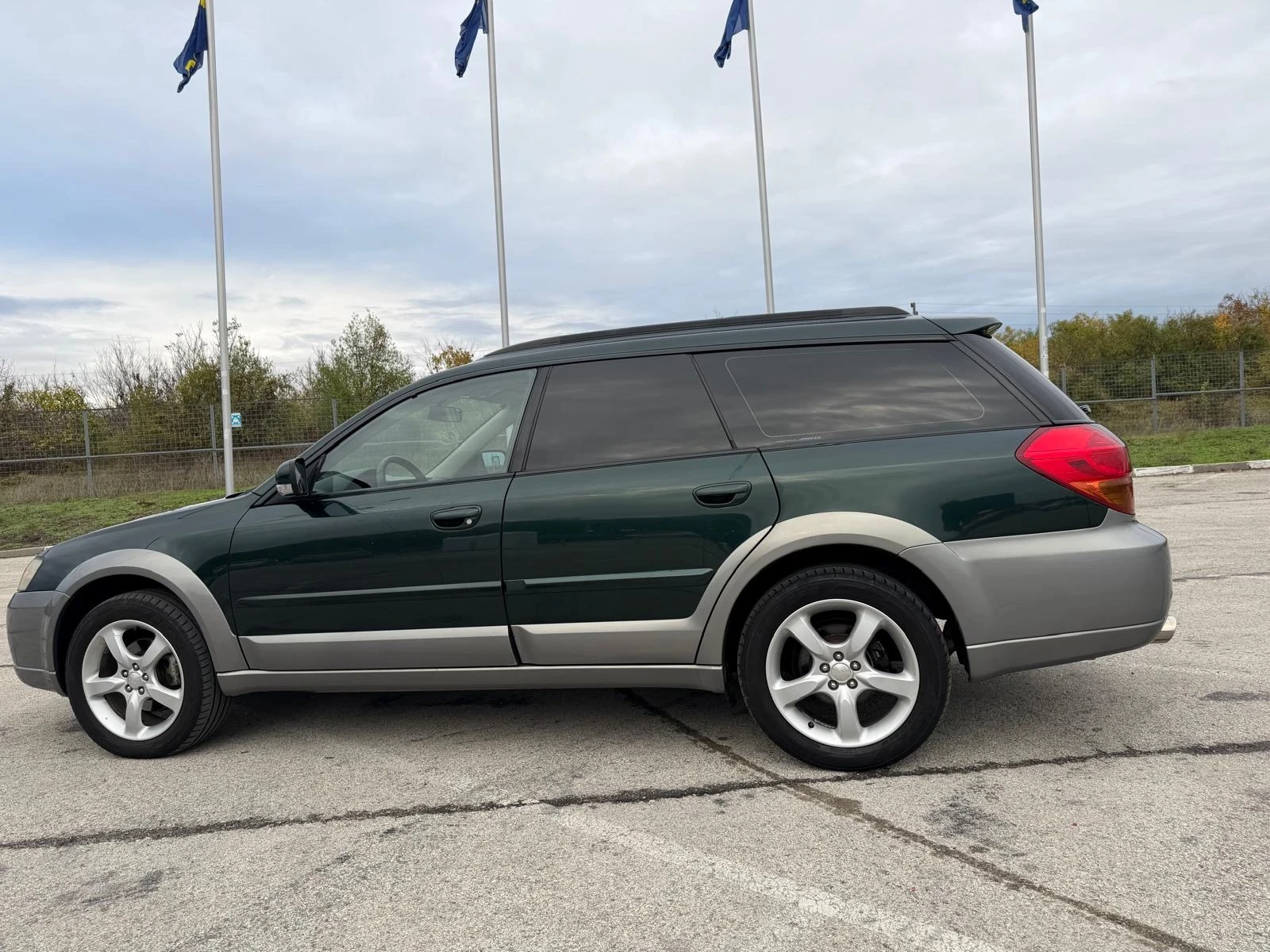 Subaru Outback ������-��� ���� ��� ��������� �������� ��������� | Mobile.bg � ����������� 9