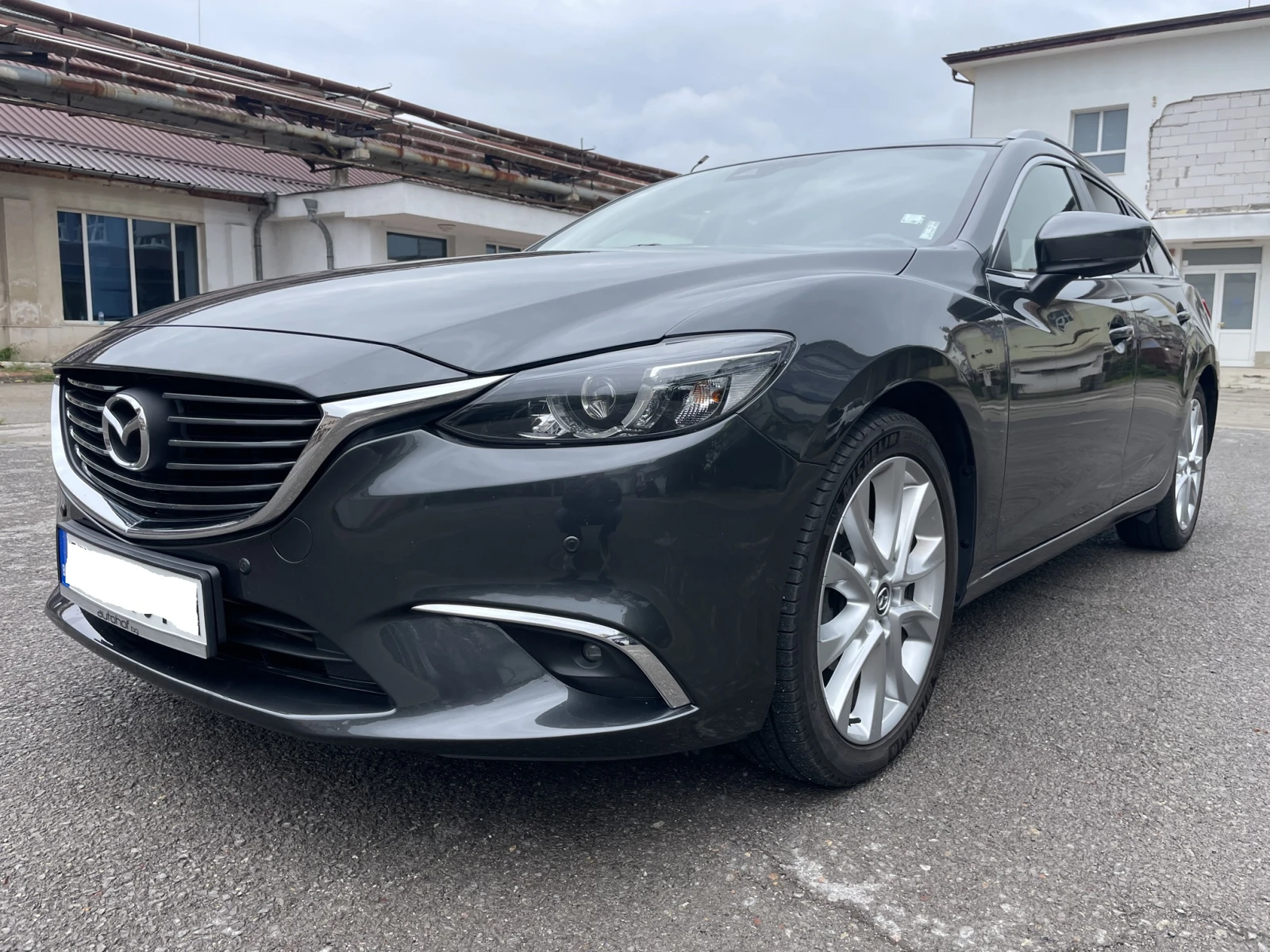 Mazda 6 2.2 150 hp AWD