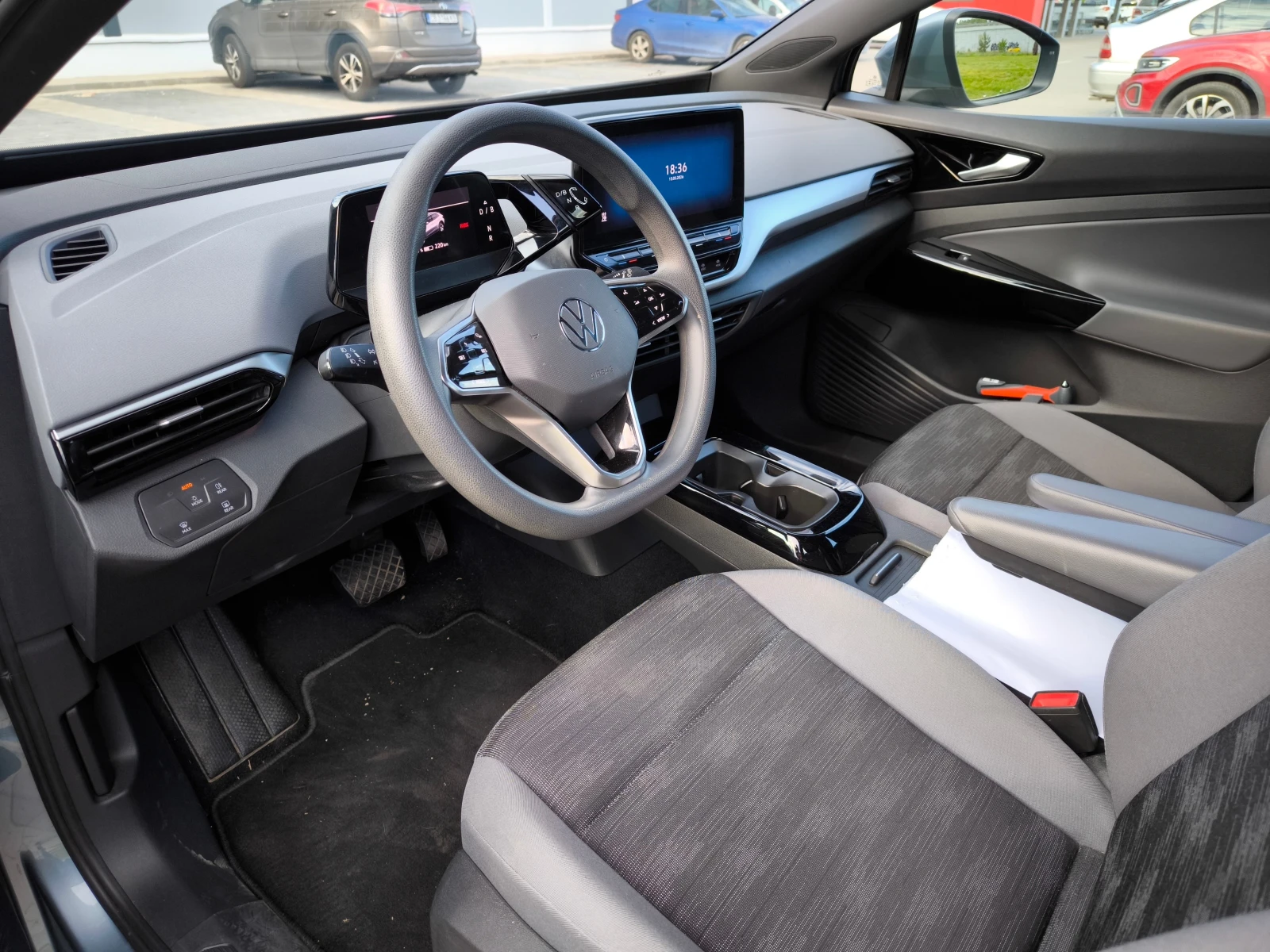 VW ID.4 PRO, снимка 7 - Автомобили и джипове - 54543353