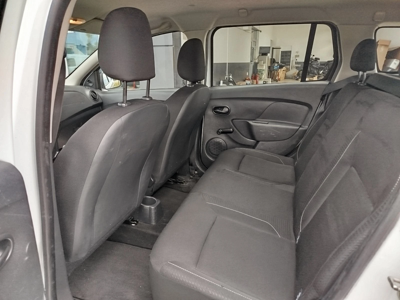 Dacia Logan MCV dCI 75 к.с., снимка 15 - Автомобили и джипове - 54747628