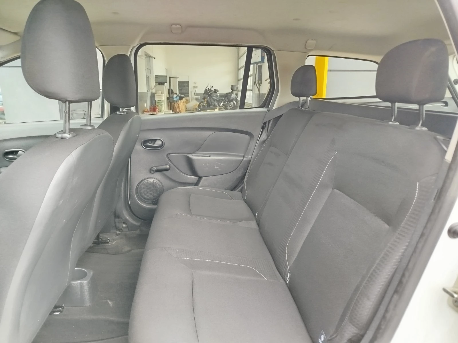 Dacia Logan MCV dCI 75 к.с., снимка 16 - Автомобили и джипове - 54747628