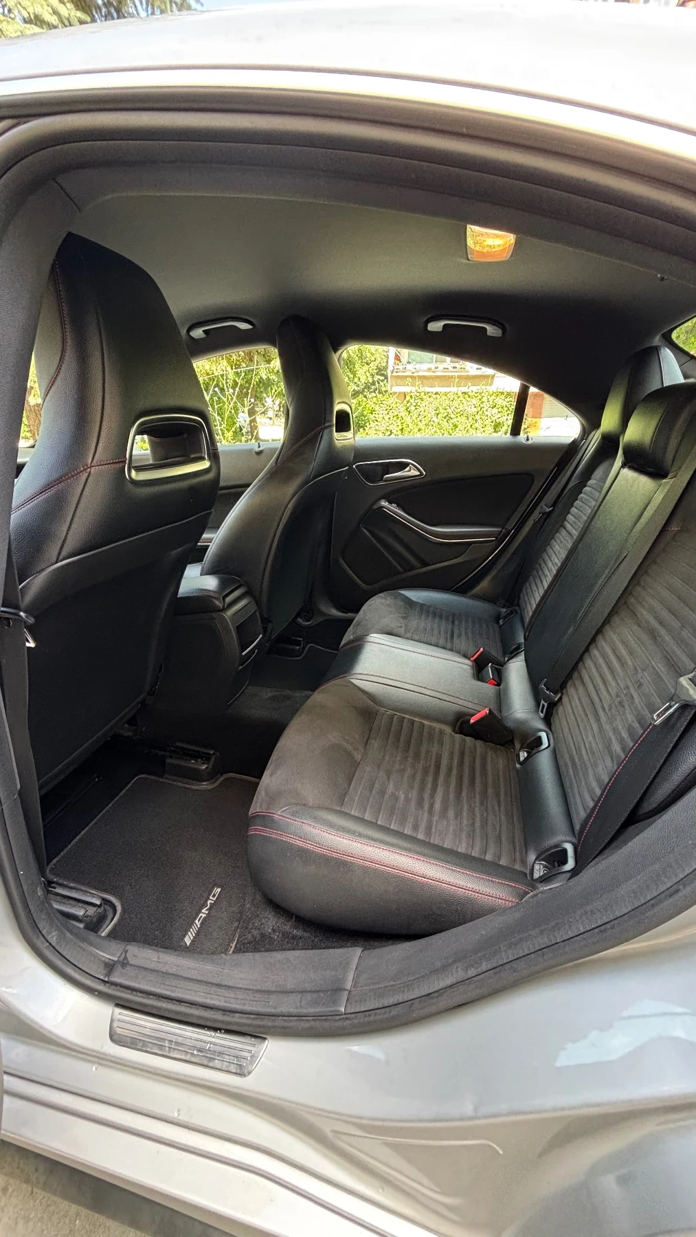 Mercedes-Benz CLA 220, снимка 8 - Автомобили и джипове - 54941762