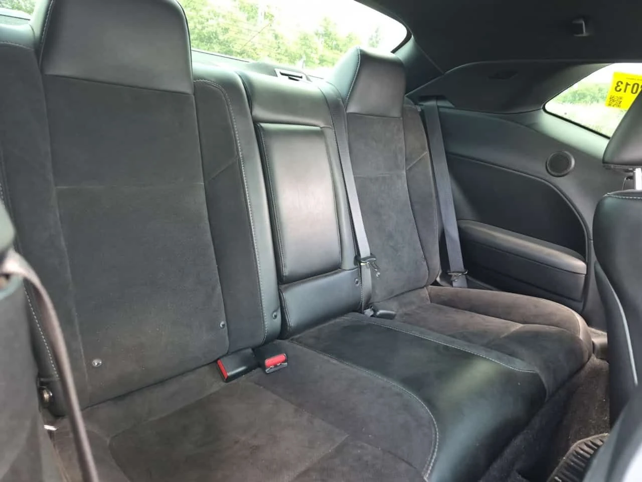 Dodge Challenger * R/T * 5.7 V8 * Ръчни скорости * Без инциденти * , снимка 12 - Автомобили и джипове - 55441483