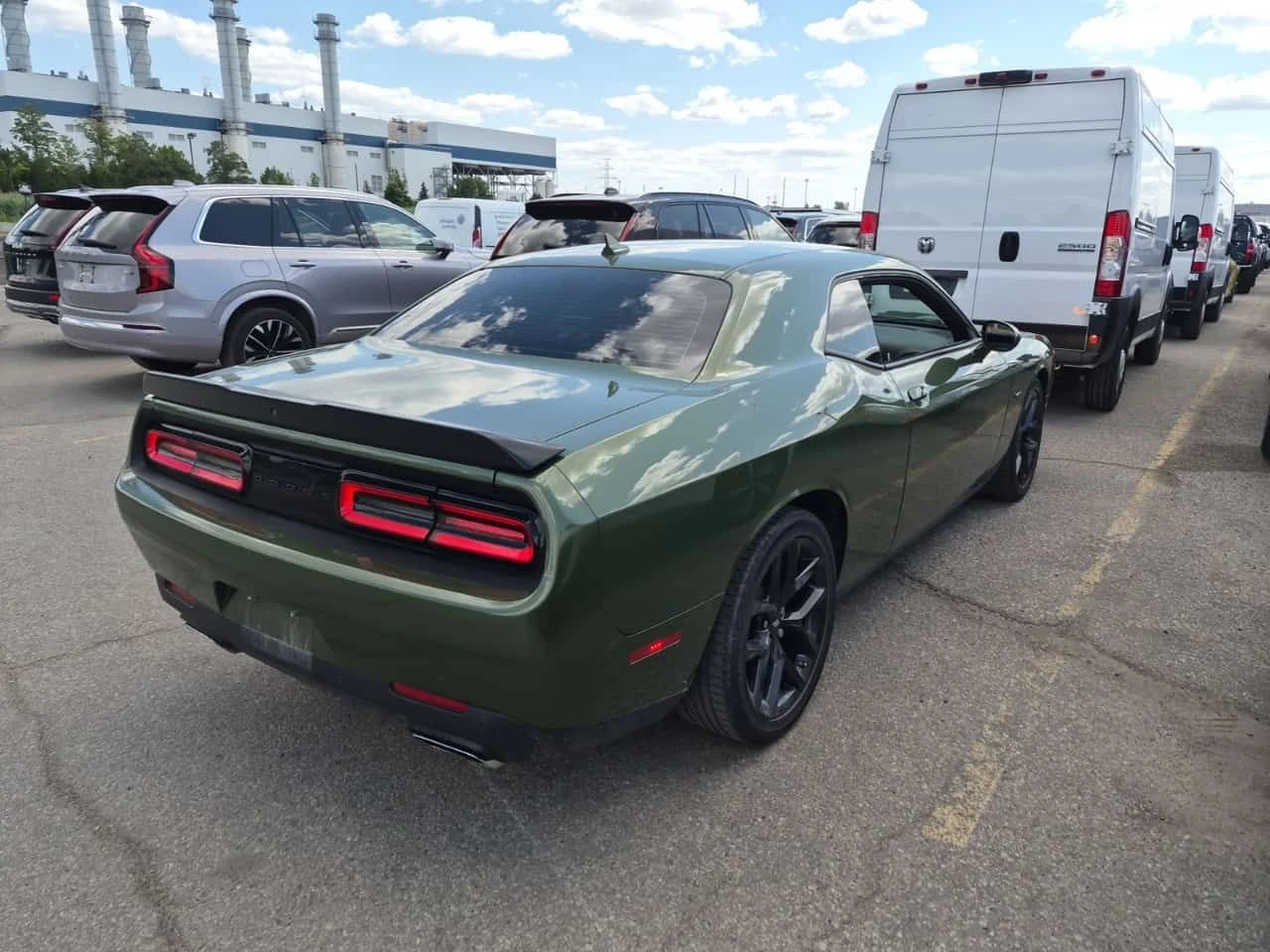 Dodge Challenger * R/T * 5.7 V8 * Ръчни скорости * Без инциденти * , снимка 3 - Автомобили и джипове - 55441483
