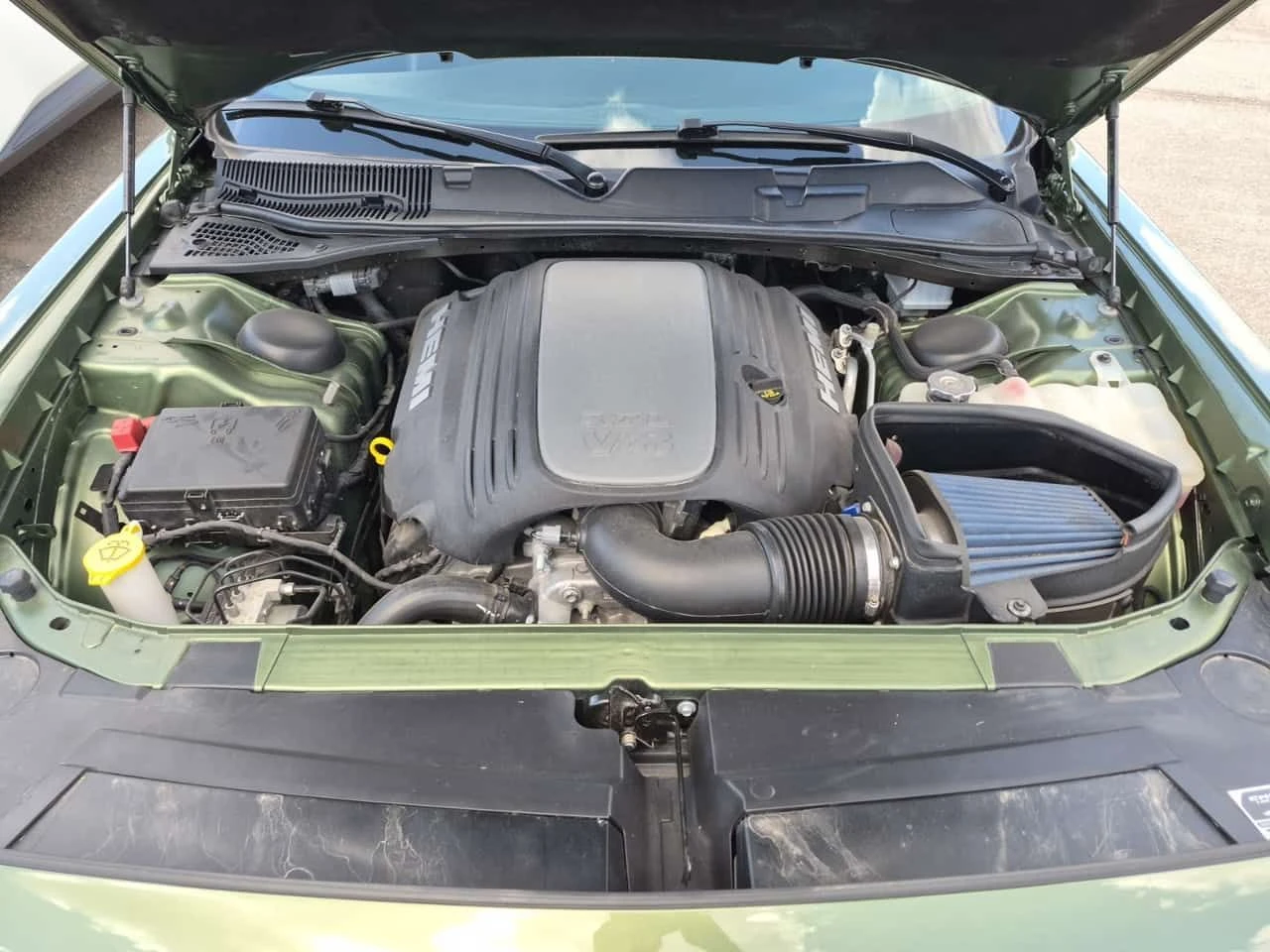 Dodge Challenger * R/T * 5.7 V8 * Ръчни скорости * Без инциденти * , снимка 17 - Автомобили и джипове - 55441483