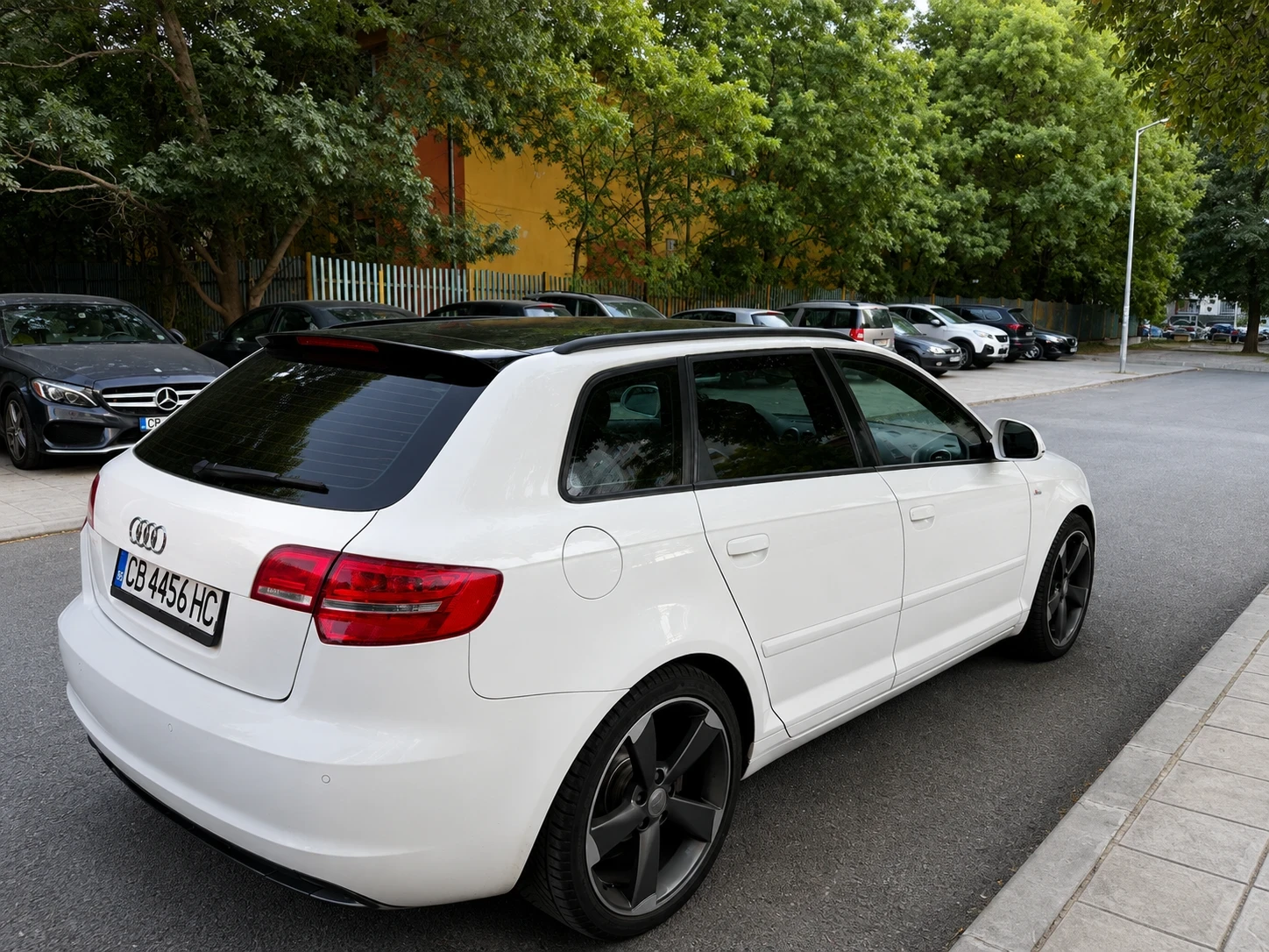 Audi A3 2.0TDI 170 S-Line, снимка 4 - Автомобили и джипове - 55905353