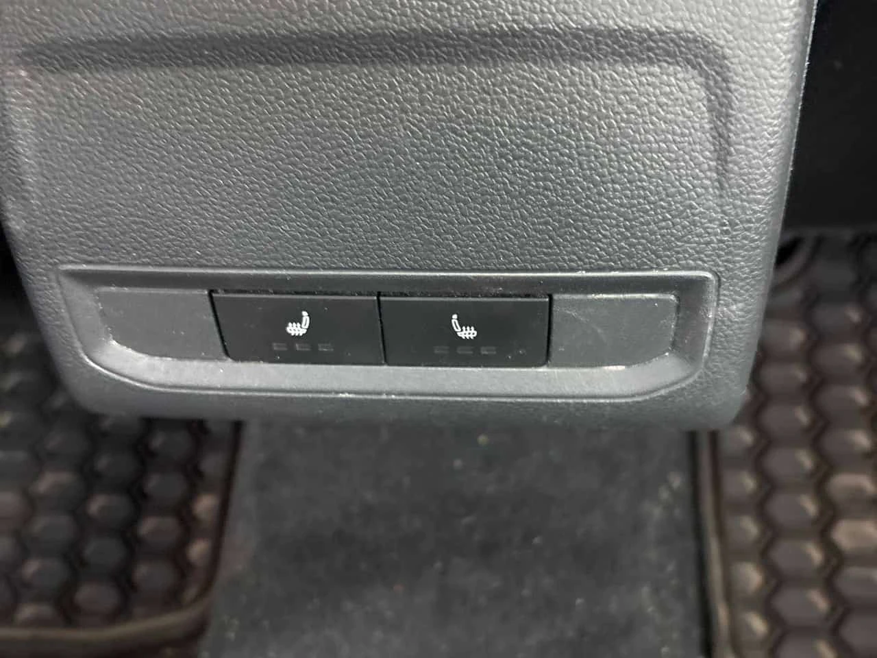 VW Jetta * GLI * CARFAX * ОПЦИЯ ЗА ФИНАНСИРАНЕ * , снимка 13 - Автомобили и джипове - 56163932