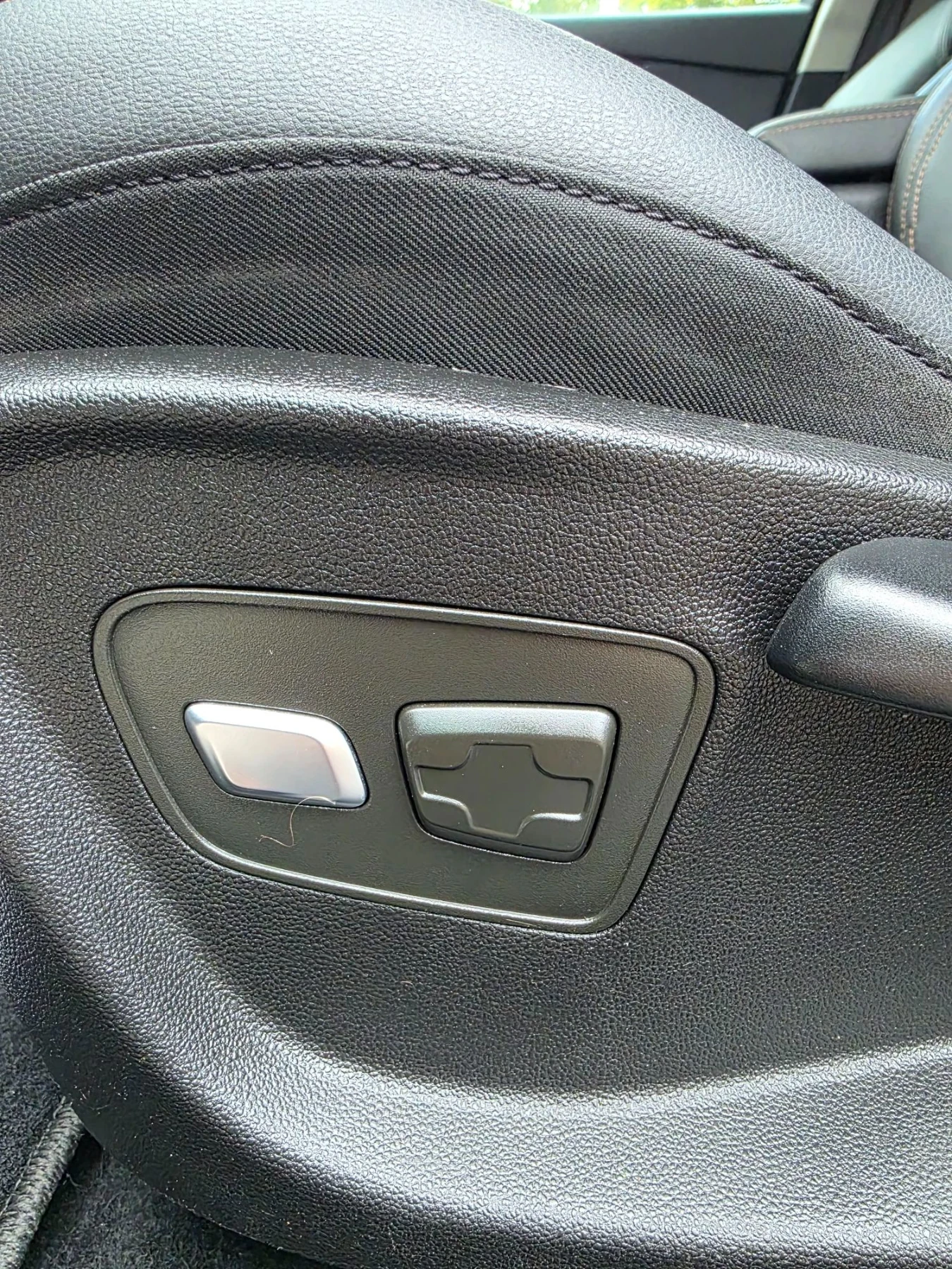 Renault Talisman 1.6DCI/PureVisionLed/Massage/Automatic, снимка 12 - Автомобили и джипове - 56233002