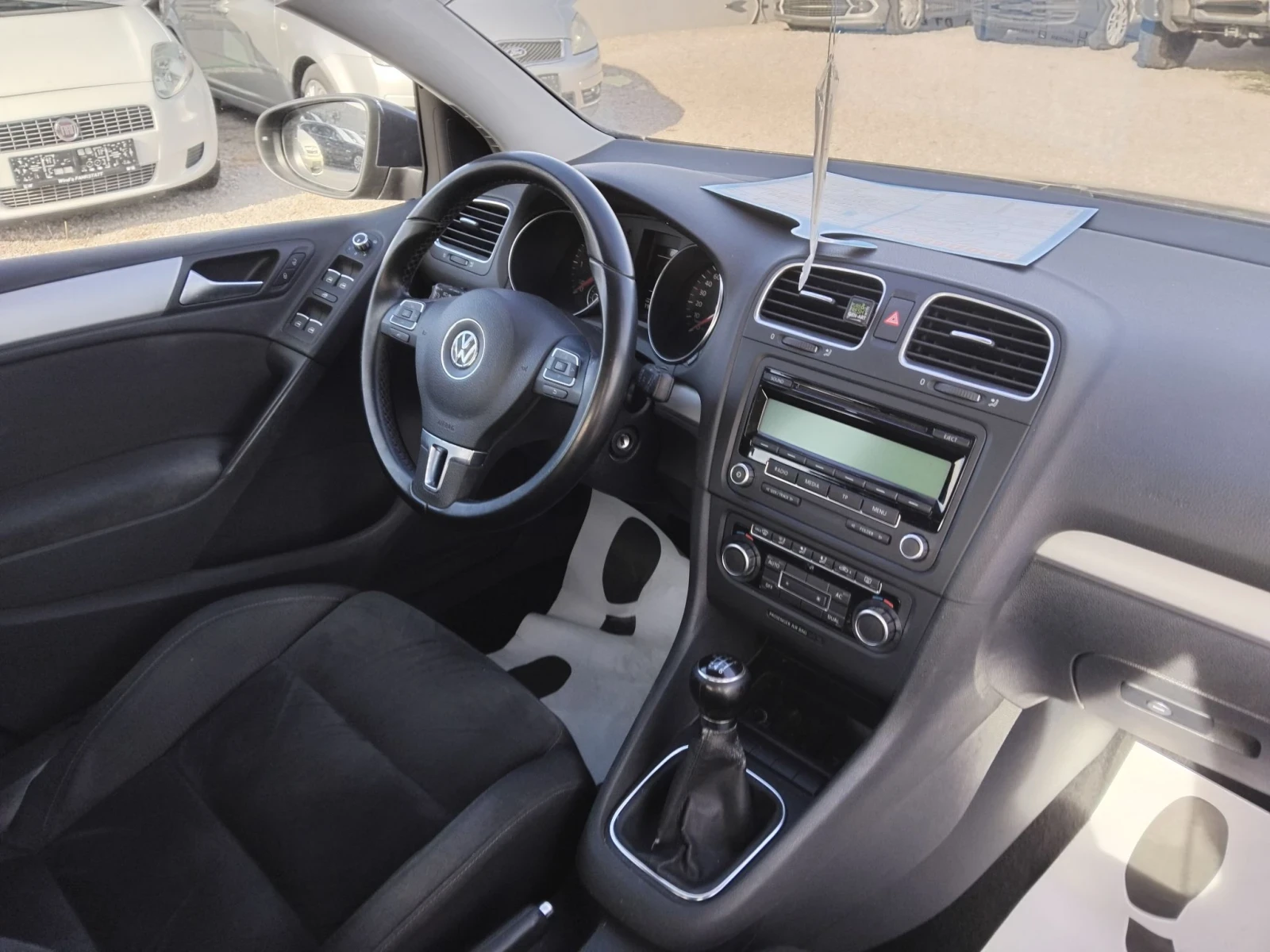 VW Golf 2.0TDi140ксА/С, снимка 3 - Автомобили и джипове - 56408302