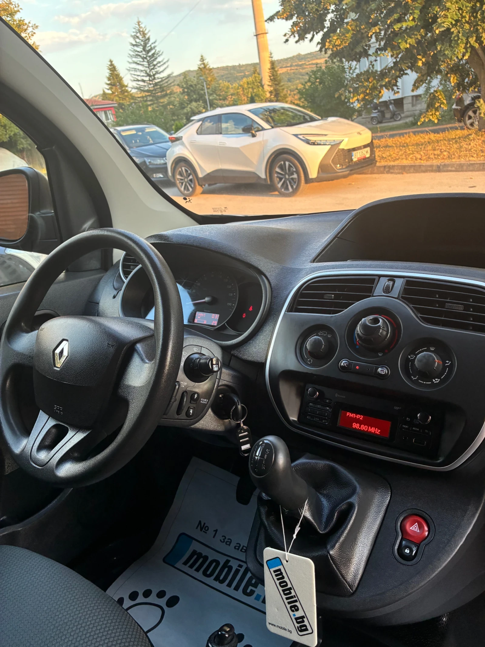 Renault Kangoo 1.5dci/95кс/, снимка 7 - Автомобили и джипове - 56651461