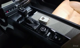 Volvo XC60 * D5 Inscription * ОБДУХВАНЕ * 360* АВТОКРЕДИТ* , снимка 9
