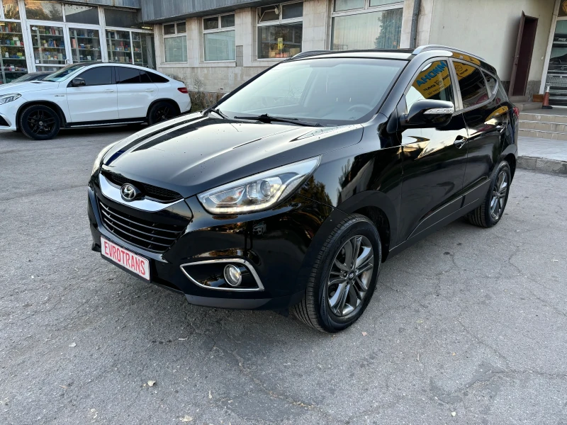 Hyundai IX35 2.0 crdi Face /4x4 Автоматик / Keyless-Go / Кожа /, снимка 3 - Автомобили и джипове - 47389563