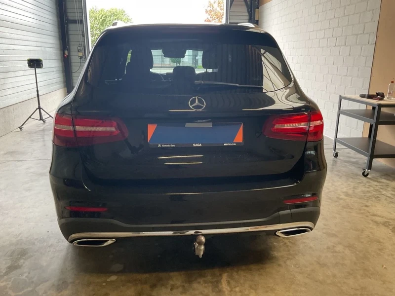 Mercedes-Benz GLC 220 cdi/AMG/4matic/Led/Distronic/BrownLeather, снимка 4 - Автомобили и джипове - 47889443