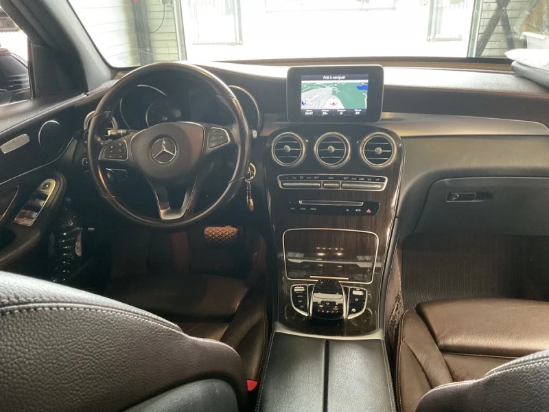 Mercedes-Benz GLC 220 cdi/AMG/4matic/Led/Distronic/BrownLeather, снимка 11 - Автомобили и джипове - 47889443