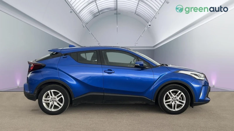 Toyota C-HR 1.8 HSD, снимка 7 - Автомобили и джипове - 48367750