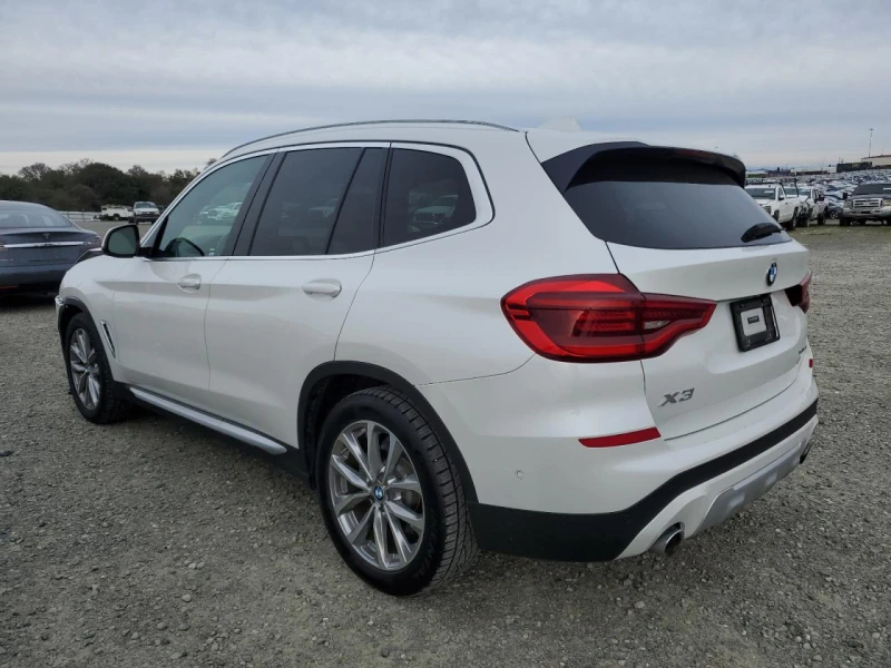 BMW X3 X-DRIVE 30I СЕРВИЗНА ИСТОРИЯ, снимка 2 - Автомобили и джипове - 49186761