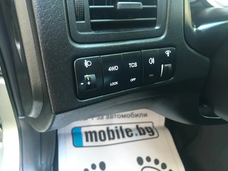 Hyundai Tucson 2.0 ЧИСТО НОВ 4?4, снимка 17 - Автомобили и джипове - 50973588