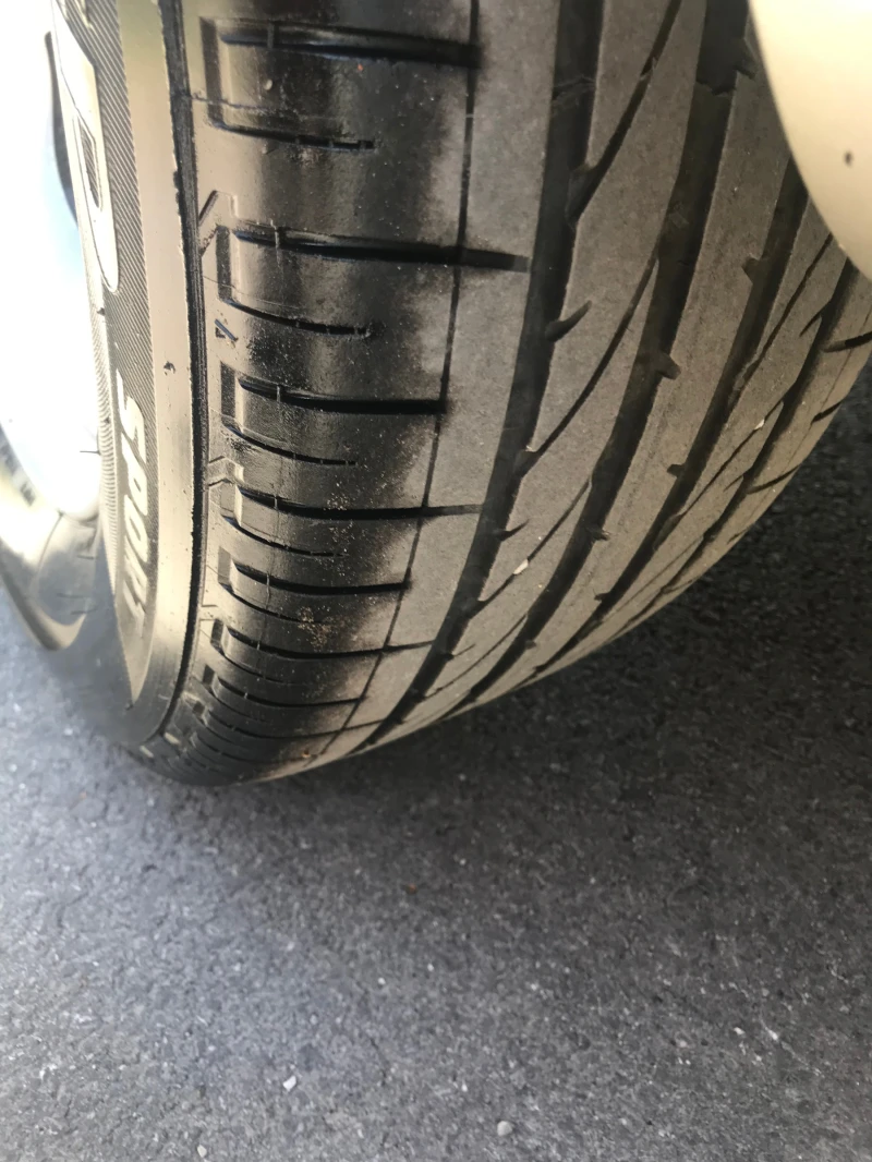 Hyundai Tucson 2.0 ЧИСТО НОВ 4?4, снимка 6 - Автомобили и джипове - 50973588