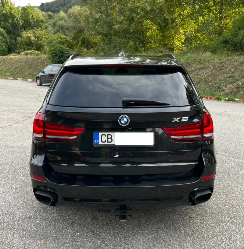 BMW X5 35d XDrive FULL LED/ KEYLESS/ HEAD UP/M-Pack/ 360, снимка 5 - Автомобили и джипове - 52110129