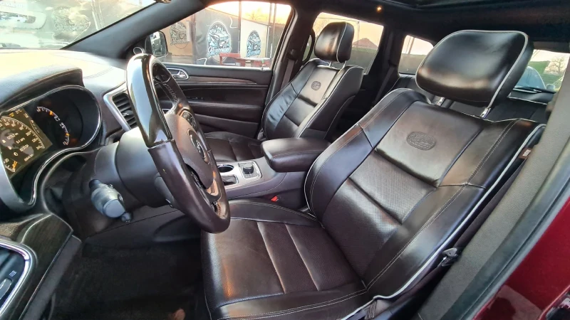 Jeep Grand cherokee Overland 5.7 HEMI* Distronic* Auto Park* Full* , снимка 6 - Автомобили и джипове - 53155100