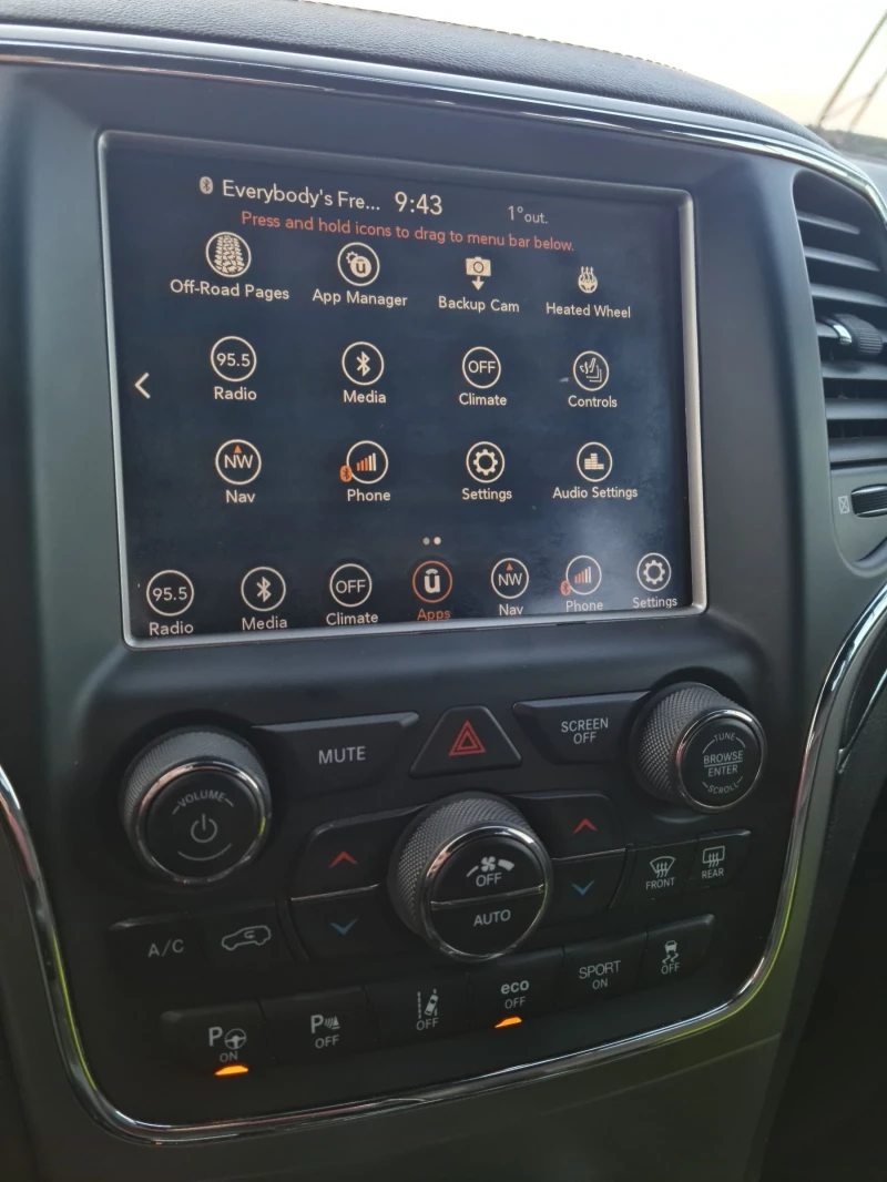 Jeep Grand cherokee Overland 5.7 HEMI* Distronic* Auto Park* Full* , снимка 12 - Автомобили и джипове - 53155100