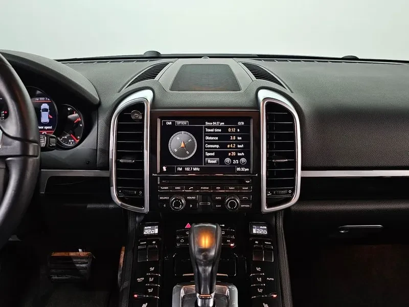 Porsche Cayenne 3.6 958, снимка 14 - Автомобили и джипове - 55740452