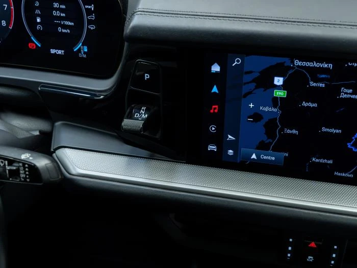 Porsche Cayenne E-HYBRID* BOSE* 360*  PANO* , снимка 12 - Автомобили и джипове - 56079147