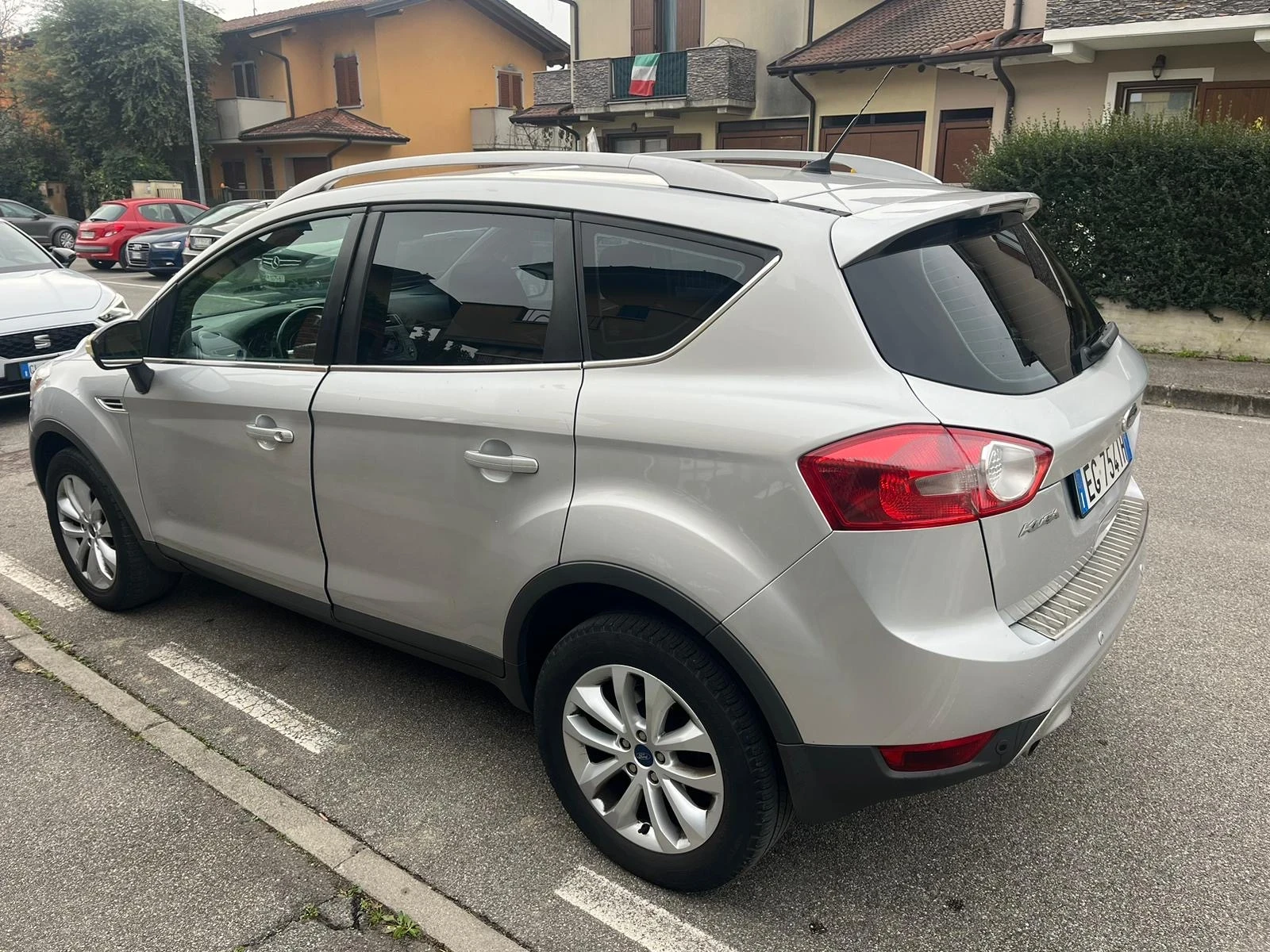 Ford Kuga  - изображение 6