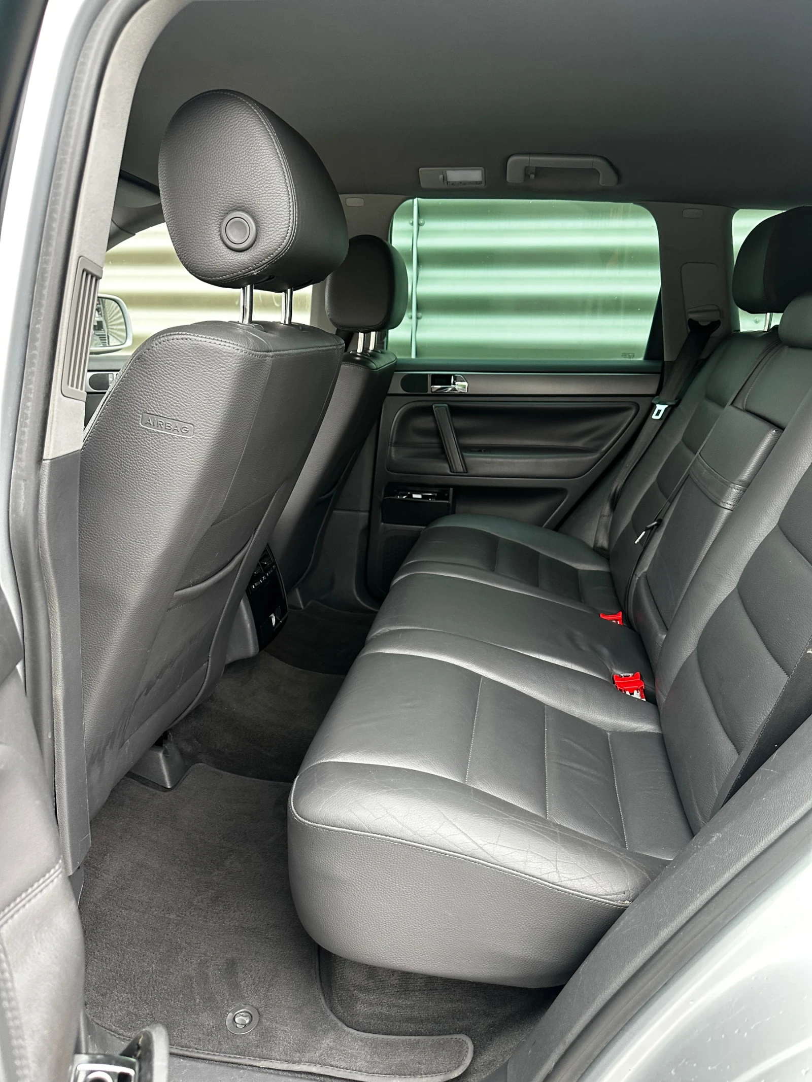 VW Touareg 3000  | Mobile.bg   11