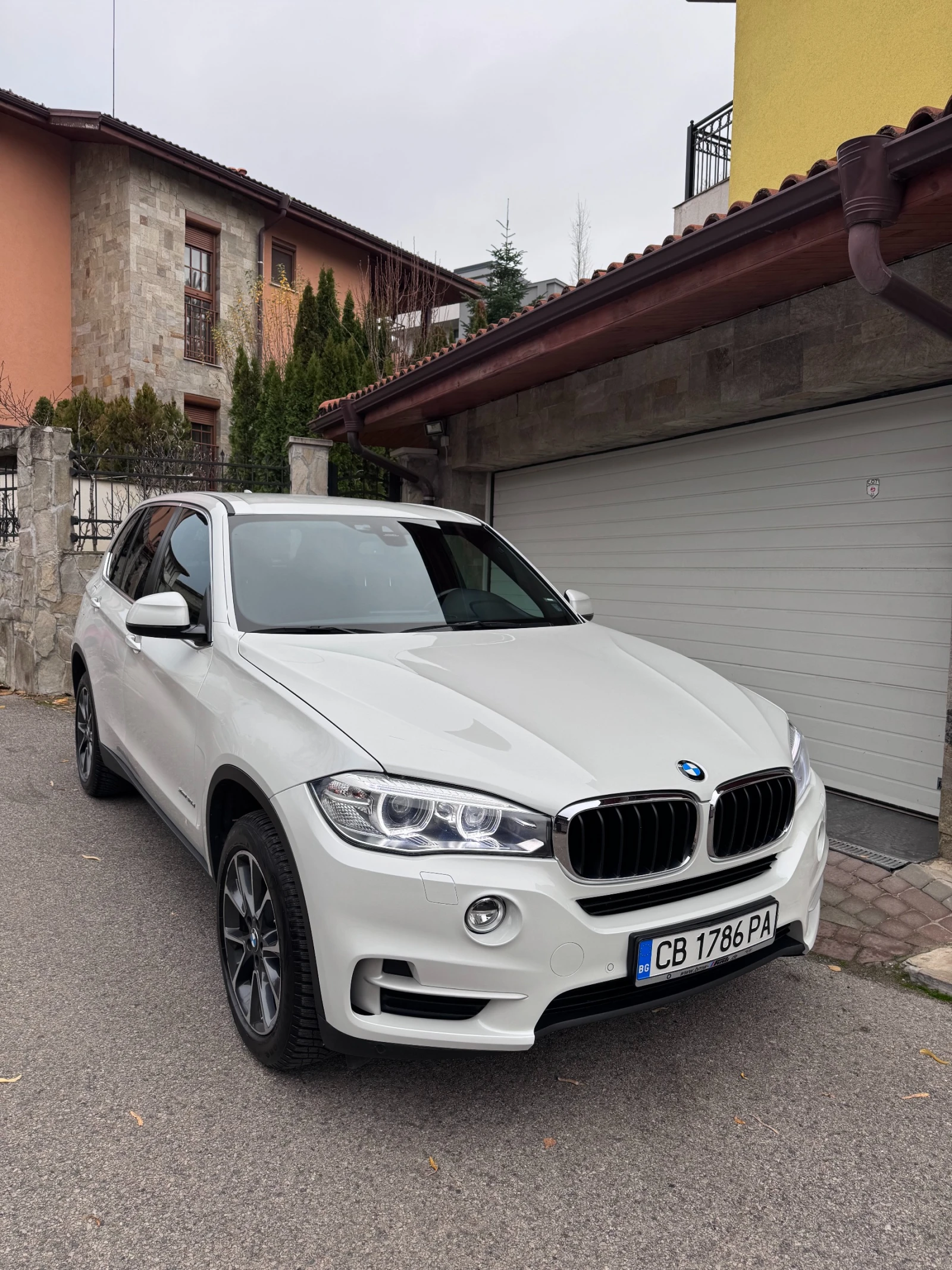 BMW X5 xDrive 30d, първи собственик, 125хил. км. - изображение 2
