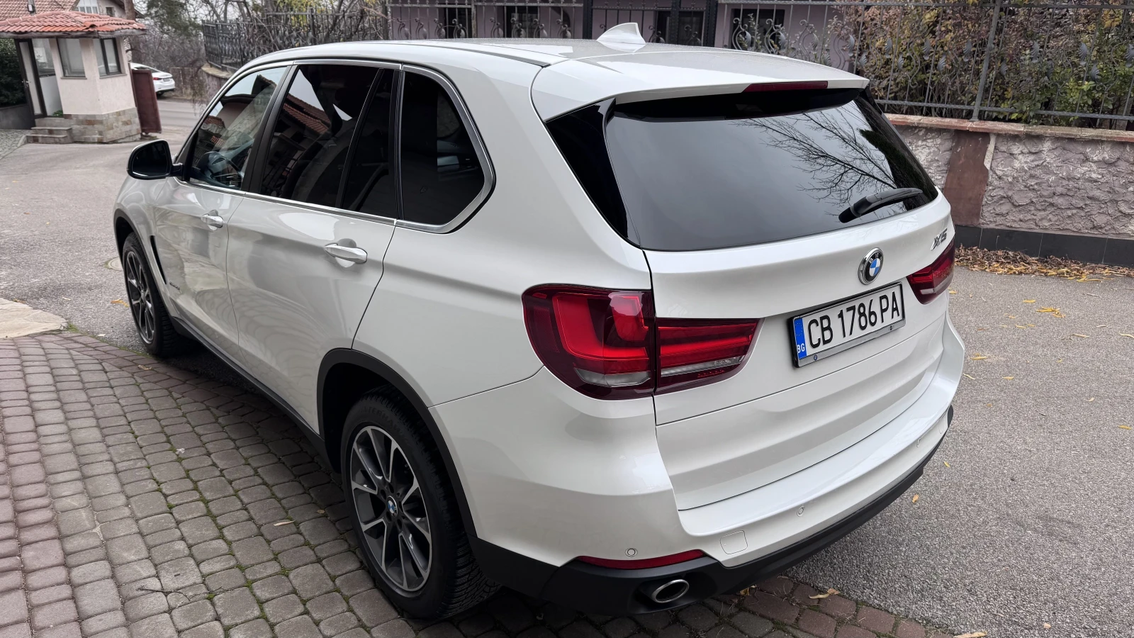 BMW X5 xDrive 30d, първи собственик, 125хил. км. - изображение 5