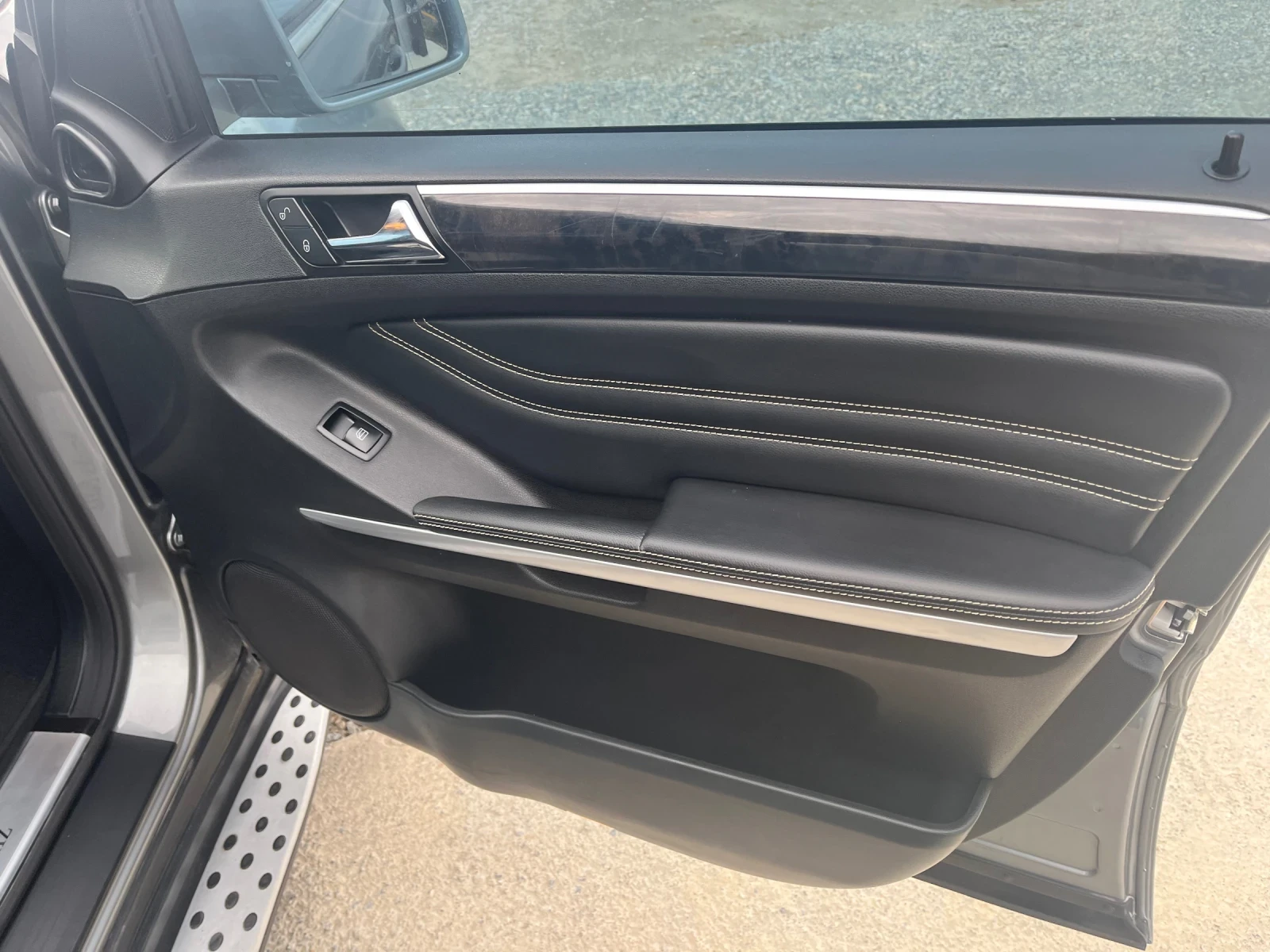 Mercedes-Benz ML 350 3.5CDi 4-MATIC /Grand Edition, снимка 10 - Автомобили и джипове - 53917948